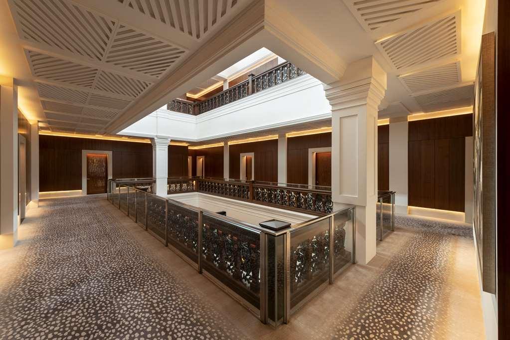 The Capitol Kempinski Khách sạn