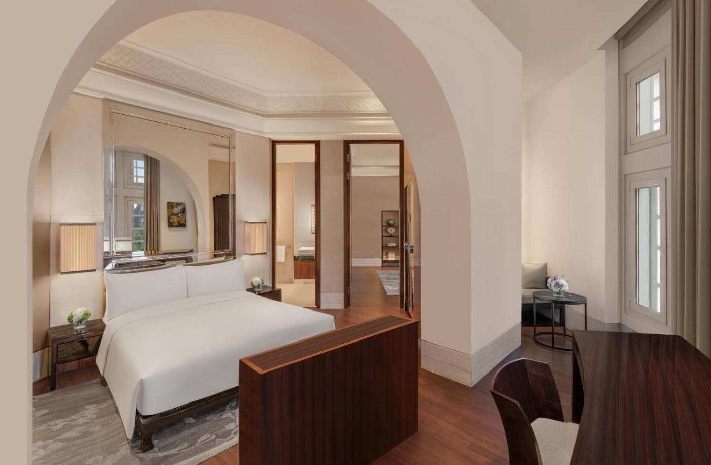 The Capitol Kempinski Khách sạn 5*